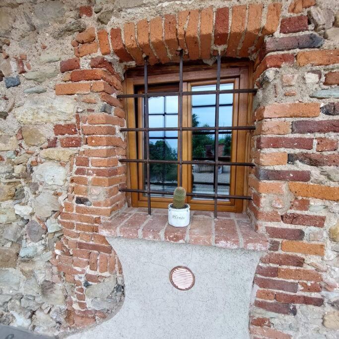 Apartamento Istanti - Rosmarino Costigliole Saluzzo Exterior foto