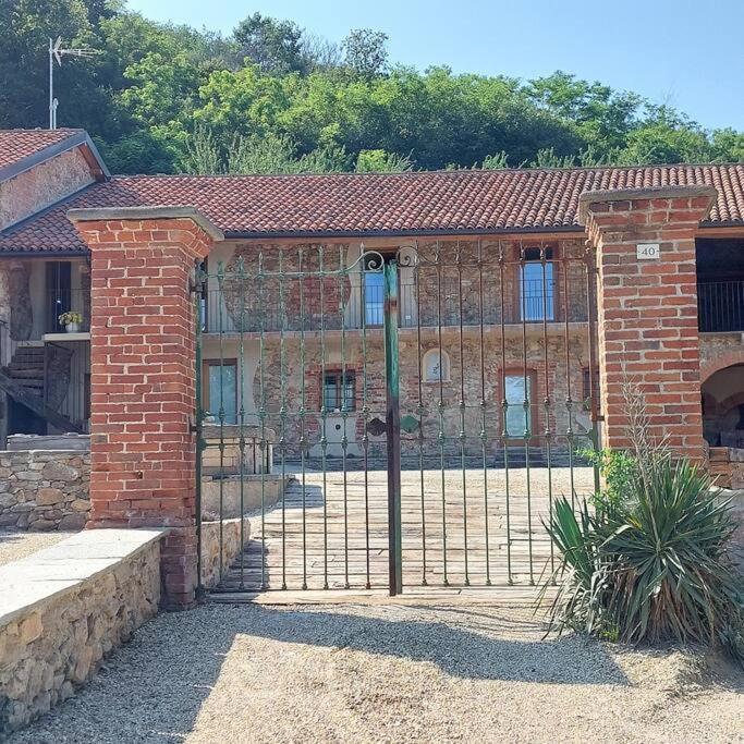 Apartamento Istanti - Rosmarino Costigliole Saluzzo Exterior foto